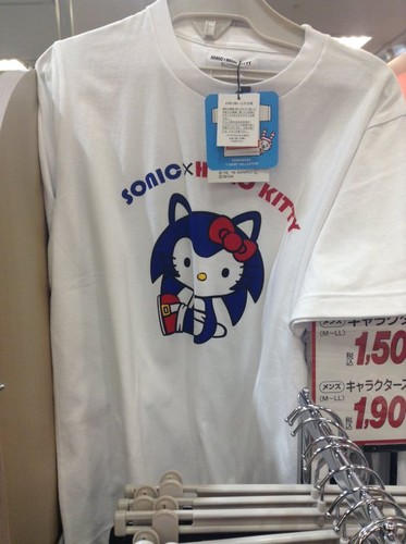 Sonic x Hello Kitty - T-Shirt